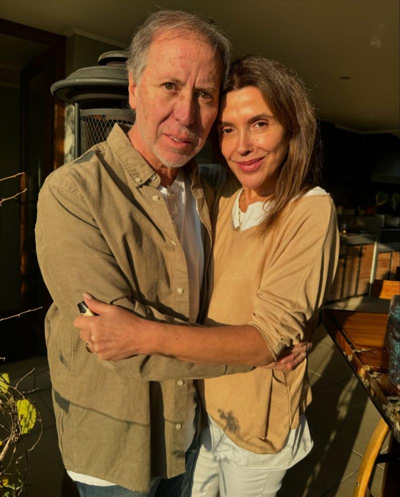 Instagram - Carolina Arregui y Roy Sothers