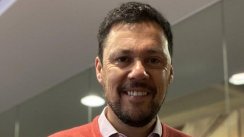 Gerente de Metro renunció a su cargo - Redes sociales