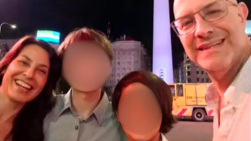 Madre fue quien usó cuchillos para matar a su familia en Argentina - Redes sociales