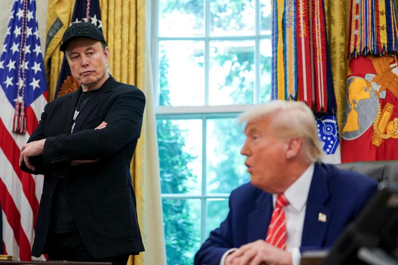 Hija de Elon Musk reacciona a la pelea entre el magnate y Donald Trump - Reuters