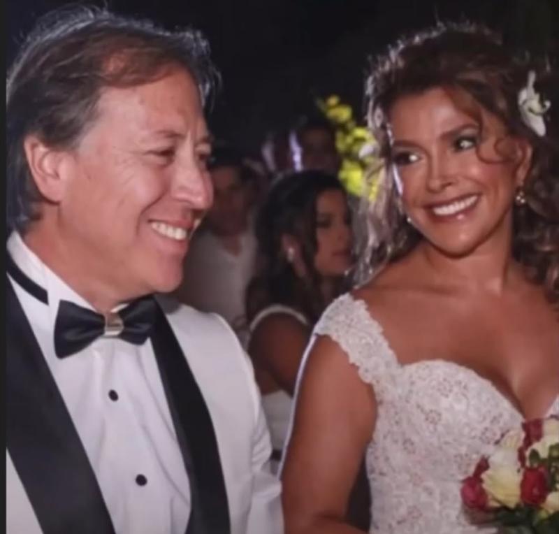 El emotivo brindis de Carolina Arregui y sus hijas recordando a Roy Sothers por el día del padre - Instagram María Jesus Sothers