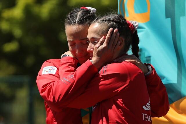 Agencia UNO - Hermanas Abraham