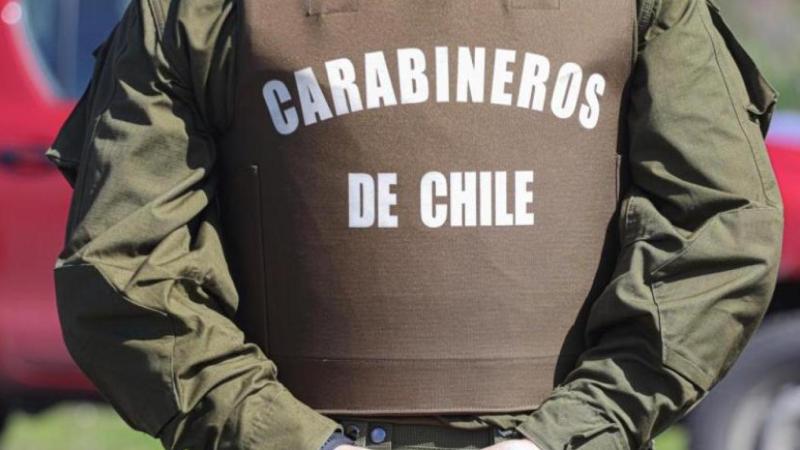 T13 - Agresor ataca con machete y hiere a carabinero tras denuncia por VIF en Padre Las Casas: Murió abatido en el lugar | Contexto - Agencia UNO