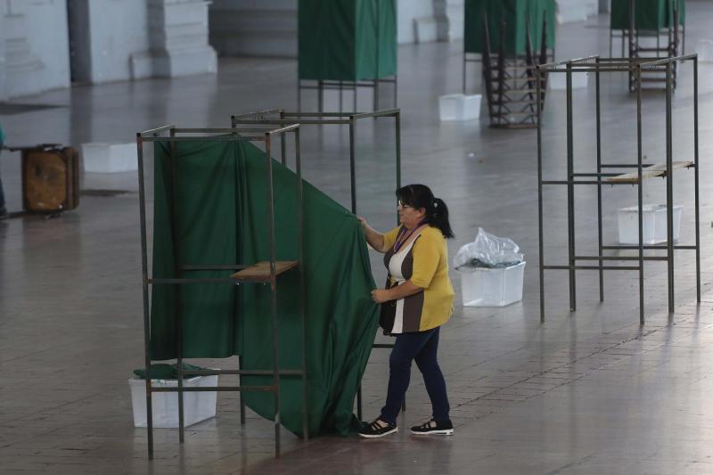 Primarias 2025: Servel publica lista definitiva de vocales de mesa - Agencia Uno