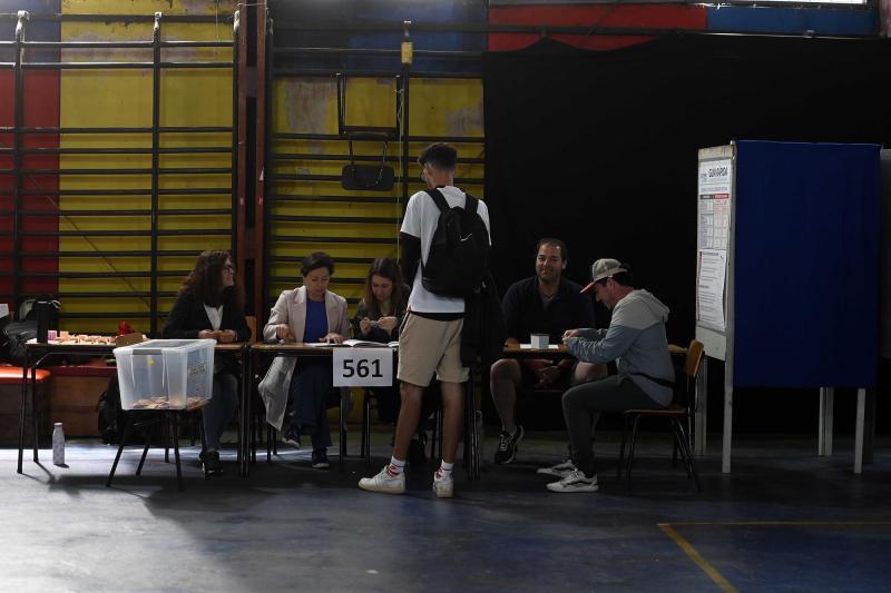 Agencia Uno- Solo podrán votar en la primaria los afiliados a los partidos del pacto y los independientes