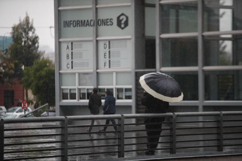T13 - ¿Seis días seguidos de lluvia en Santiago: El pronóstico de Gianfranco Marcone ante anuncio de sistemas frontales en la capital | Agencia UNO