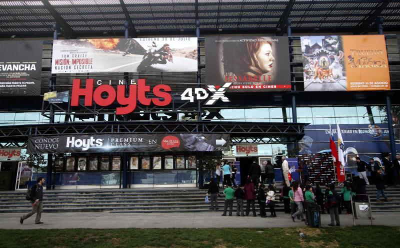 Agencia Uno - Edificio del histórico Hoyts de La Reina, hoy Cinépolis, sale a la venta