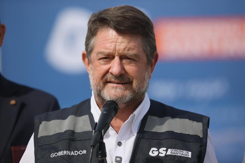 Aton- Contraloría detectó irregularidades en el Gobierno Regional Metropolitano, encabezado por Claudio Orrego