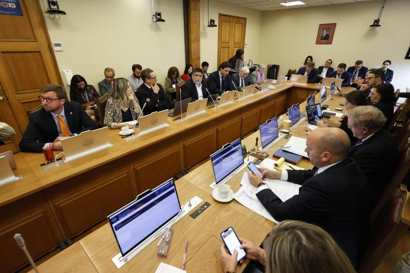 Aton- Presidente Boric respondió a la CEI con una carta