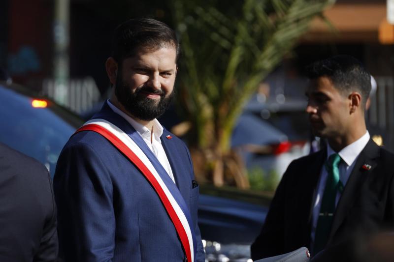 Aton- Canciller confirma que Boric no respondió a llamado de secretario de EE.UU
