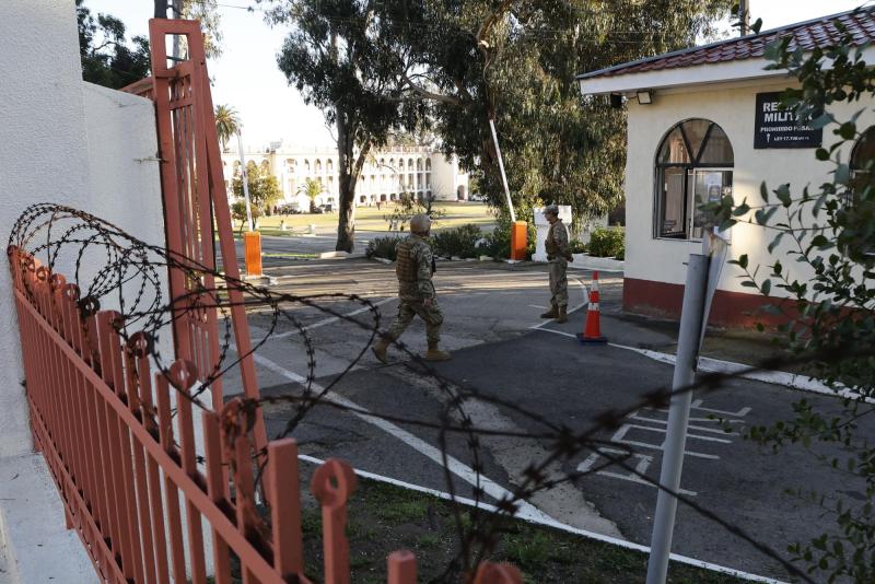 Aton - Robo de fusiles en Regimiento Maipo de Valparaiso