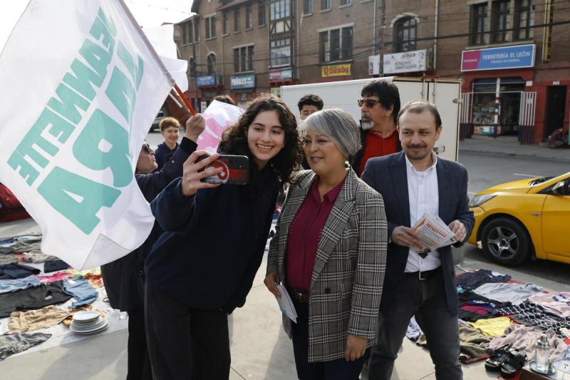 Aton- Jeannette Jara manifestó intención de convocar a la DC