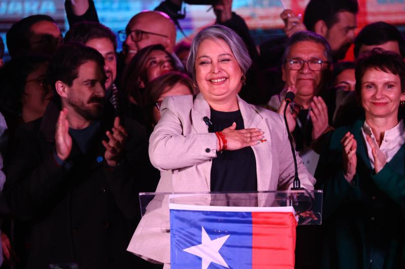 “No alcanza para asustar ni de lejos a las derechas”: Prensa internacional repara en la baja participación de las primarias en Chile - ATON