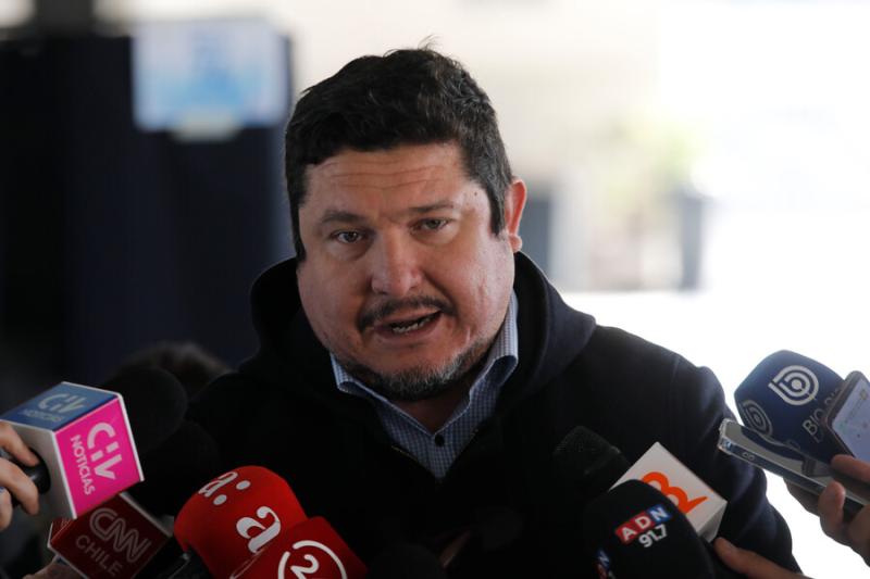 Aton - Exalcalde de Macul, Gonzalo Montoya