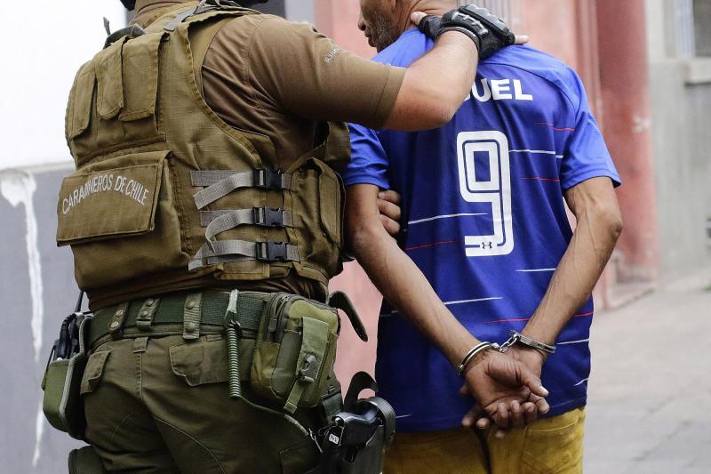 Aton -Chile ejecutó la expulsión de 88 extranjeros que cometieron delitos y violaron normativas migratorias en el país