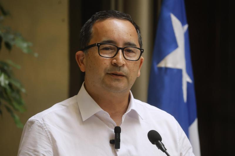 Aton- Diputado Félix González es autor del proyecto que busca sancionar con cárcel el abandono de animales