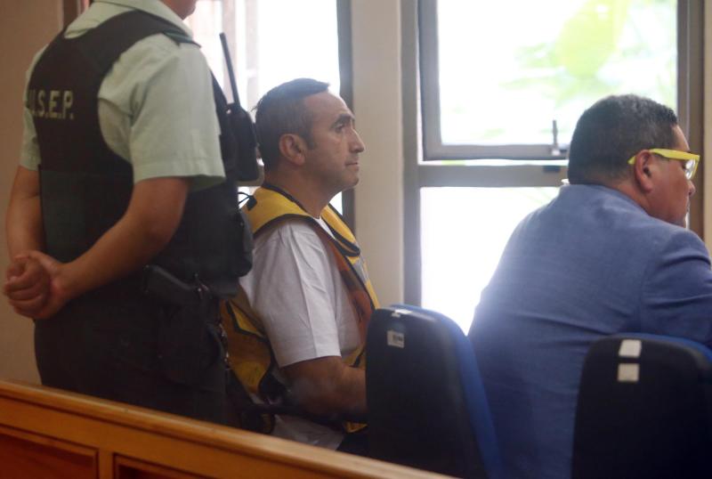 Aton- Diputado Pulgar es investigado por delitos de abuso sexual y violación contra una menor