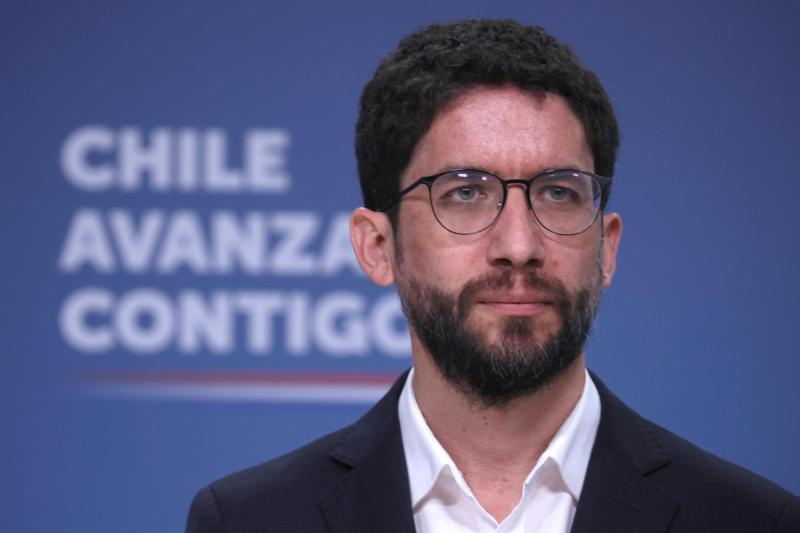 Aton- Ministro Boccardo valoró aprobación de reajuste del salario mínimo