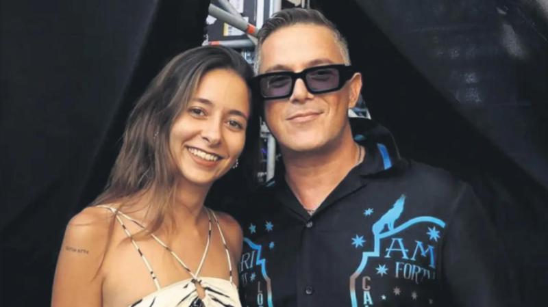 Redes sociales -  Alejandro Sanz estaría alistando demanda contra fanática que lo acusó de manipulación