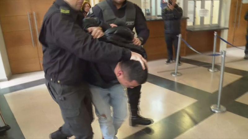Canal 13 - Papá de menor protagonizó pelea, pero iba a ser detenido igual por otro robo