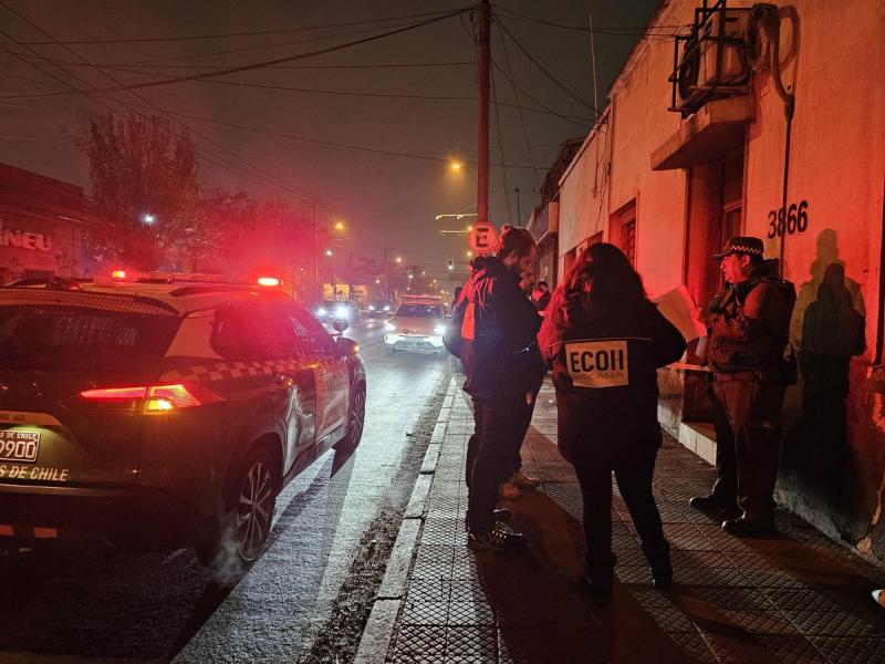 Balacera en fiesta clandestina en Estación Central deja un muerto y al menos tres heridos - X ECOH