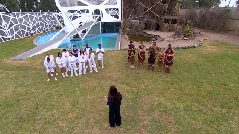 Canal 13 - Mundos Opuestos