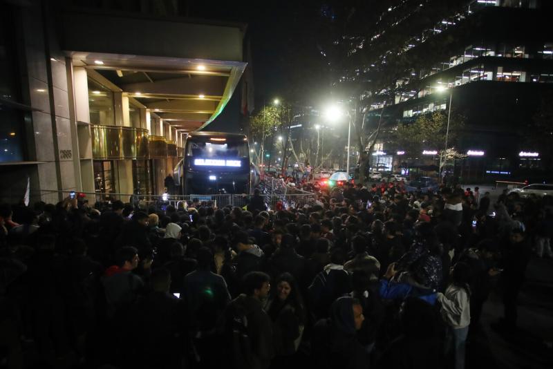 Photosport - La llegada de Selección Argentina a Chile