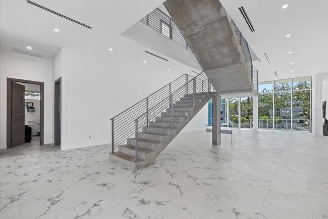 Exp Realty - La lujosa mansión de 'Chino' Ríos y Paula Pavic