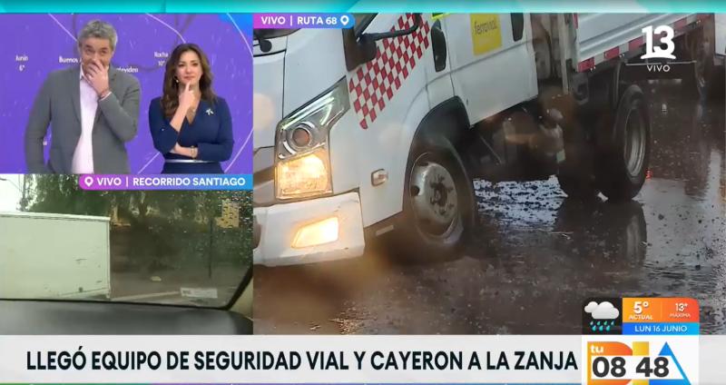 Canal 13 - Insólito accidente de camión de seguridad vial por zanja en Ruta 68