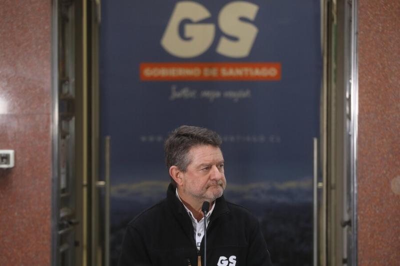 Agencia Uno - Gobernador Claudio Orrego