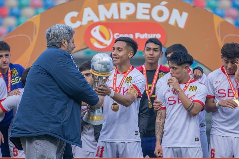 Instagram - Unión Española - Joaquín Beausejour