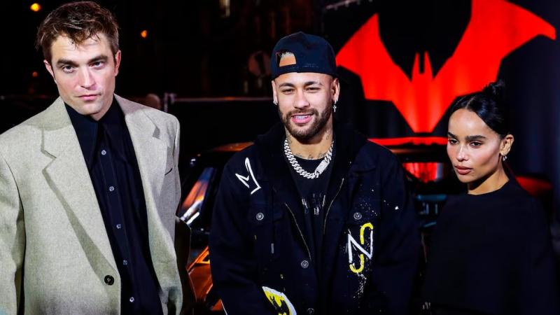 Neymar con Robert Pattinson y Zoe Kravitz - Warner Bros