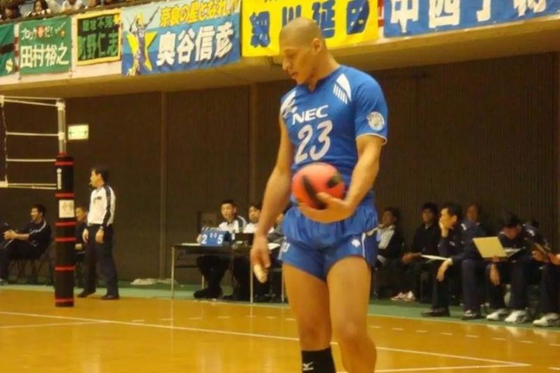 Conmoción en Brasil: exjugador de vóleibol es asesinado a tiros dentro de su camioneta - RRSS