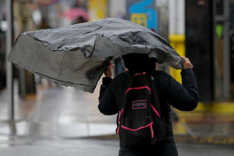 Agencia Uno - Fuertes lluvias en Santiago