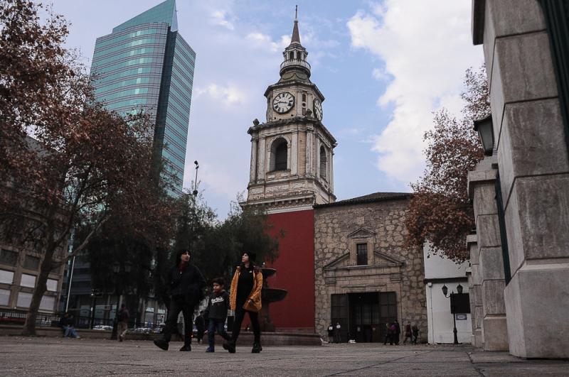 Sube la temperatura en Santiago - Agencia Uno