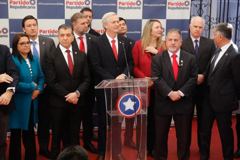 Agencia Uno- Kast presentó su nuevo Plan "Cancerbero"