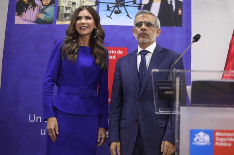 Agencia Uno - Secretaria de Seguridad de EEUU, Kristi Noem, y ministro Cordero