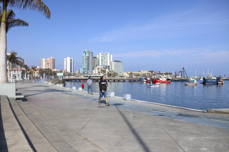Agencia Uno - Alerta roja por tsunami en costas de Chile