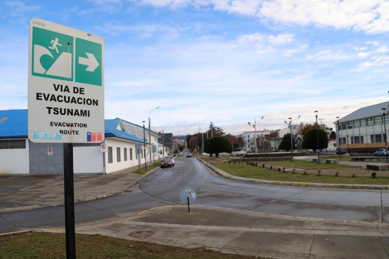 Aton - Alerta roja en todo el borde costero por posible tsunami