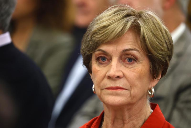 Aton- Evelyn Matthei