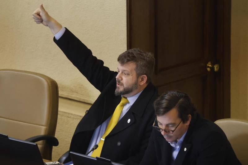 Aton- Johannes Kaiser y Cristián Labbé