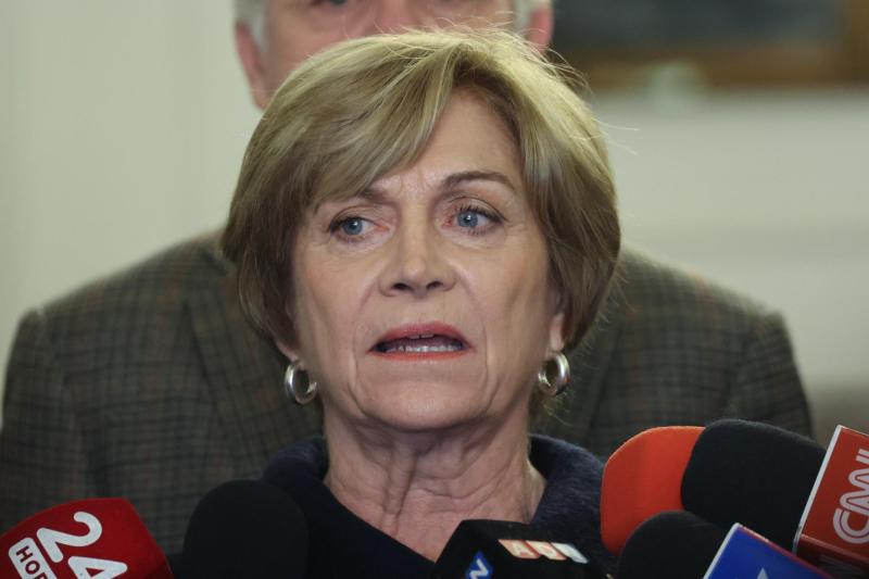 Aton- Evelyn Matthei acusó campaña en su contra