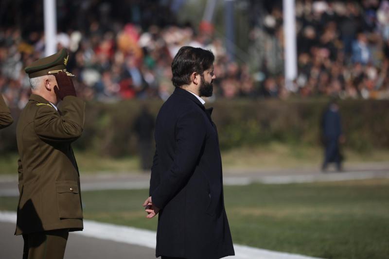 Aton- Presidente Gabriel Boric en ceremonia de egreso de Carabineros