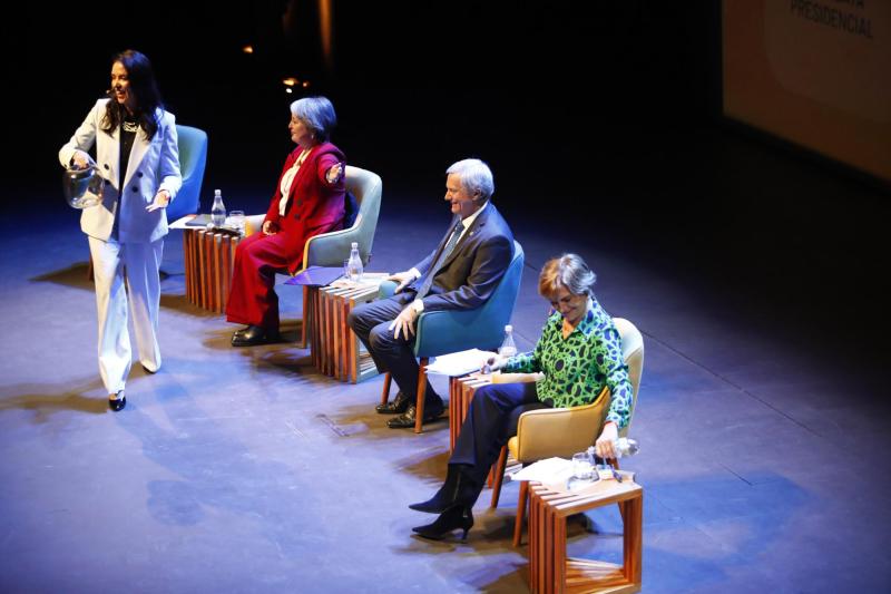 Aton- Jara, Matthei y Kast viajaron hasta Frutillar para participar de debate