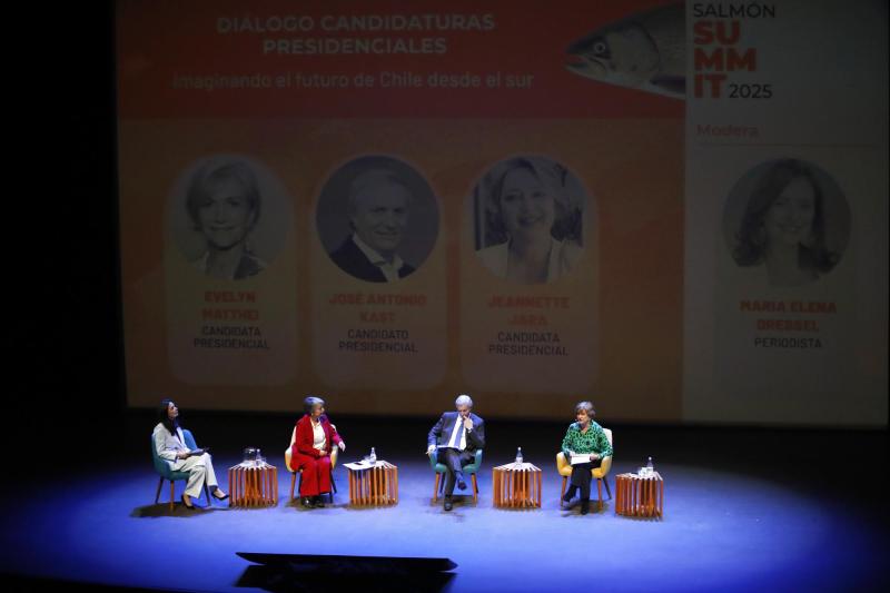 Aton- Parisi no fue invitado a debate en el que participaron Jara, Kast y Matthei