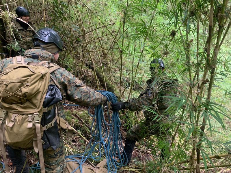 A un mes de su desaparición: Esposa de hombre desaparecido apunta a conflicto por herencia - X @Ejercito_Chile