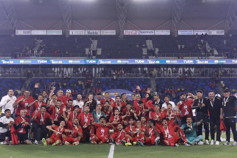X/TolucaFC - Toluca se coronó el domingo en el Campeón de Campeones 2025
