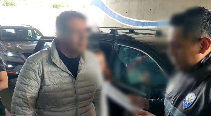Policía Ecuador - Detienen a Santiago Díaz acusado de violación a niña de 12 años: Había propuesto bajar edad de consentimiento sexual