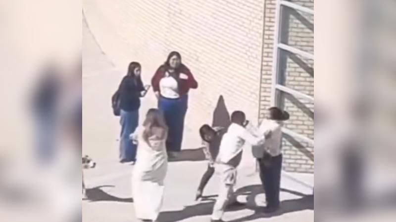 Radio RT - Hombre se casó con segunda esposa en Copiapó y fue pillado in fraganti por su mujer