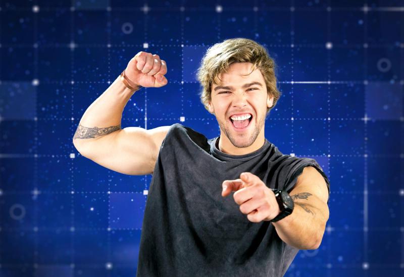 José Pablo Saavedra - Mundos Opuestos